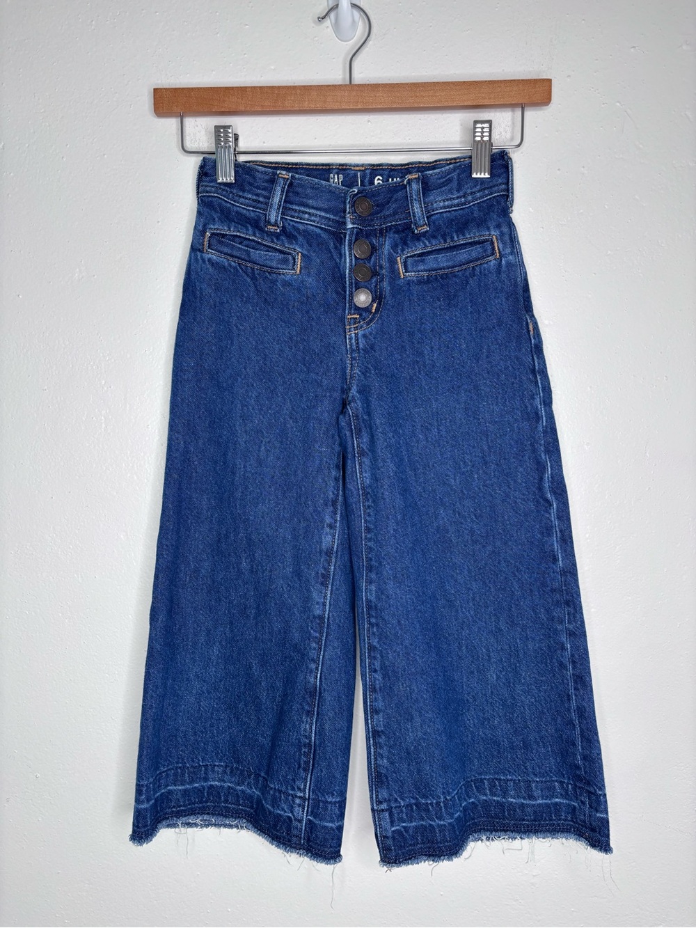 Gap High Stride Ankle Raw Hem Wide Leg Jeans Size 6 EUC